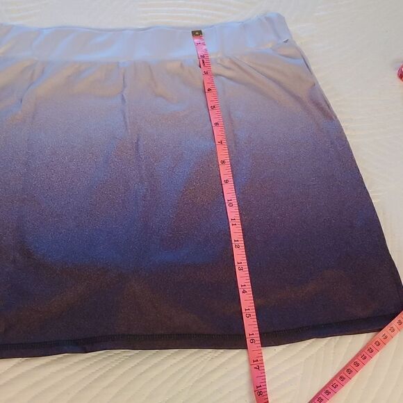 NWT Amazon Skort - Picture 3 of 7